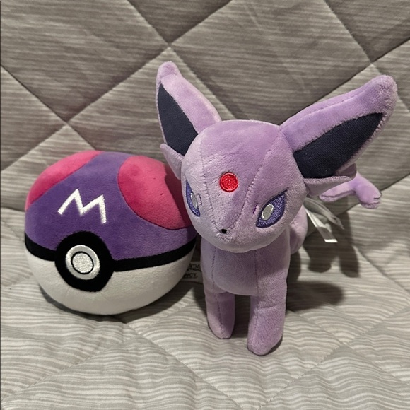 Pokémon Nintendo Purple Espeon and Poké Ball Plush Set - Picture 1 of 9
